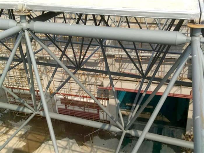 蛟河公安局网架天基板屋面